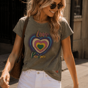 camiseta love corazón